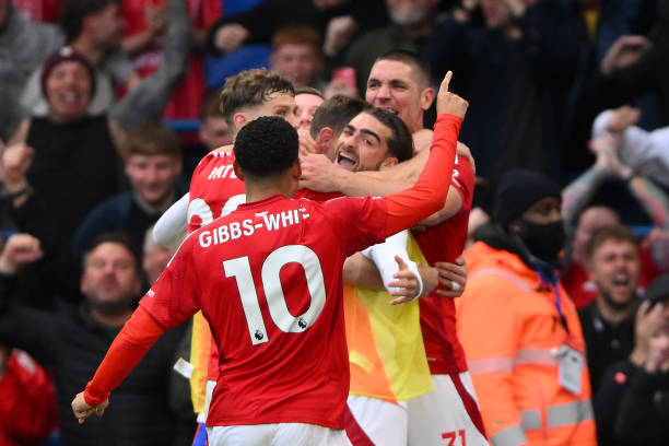 換了隊服換 換了隊服換