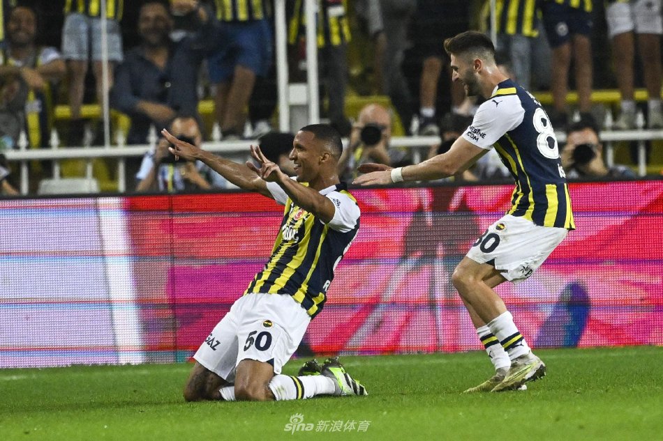 帅扬科维奇 帅扬科维奇